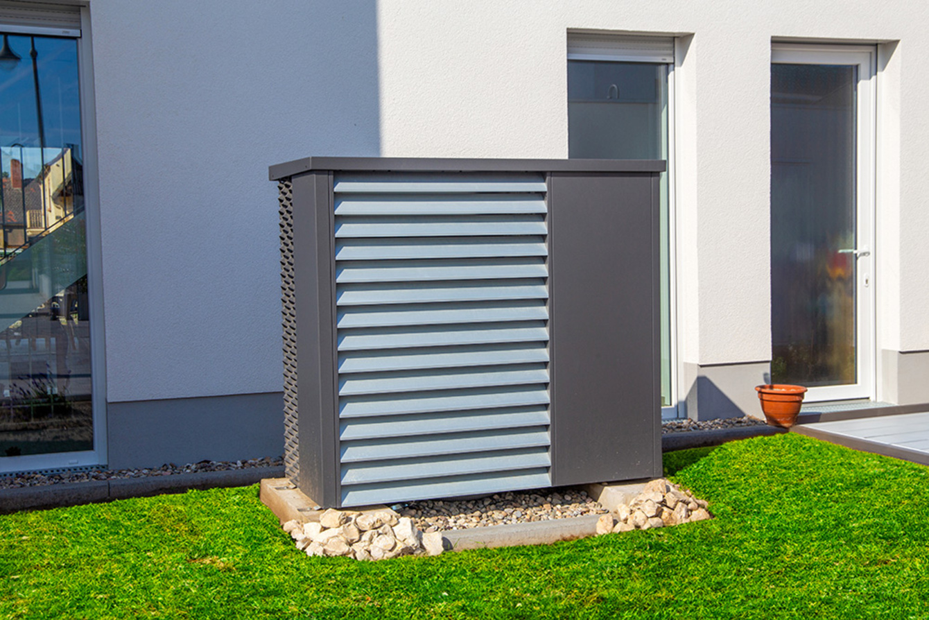 Wärme&shy;pumpen bei Maqastena GmbH & Co. KG in Tegernheim