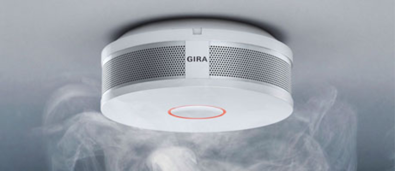 Gira Rauchwarnmelder bei Maqastena GmbH & Co. KG in Tegernheim